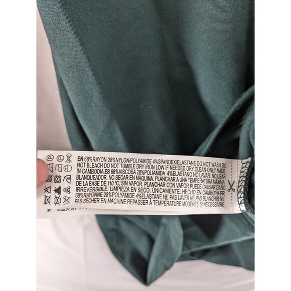 Forever 21 Contemporary Sheath Dress XS Green VNeck Bell Sleeve Keyhole‎ Short - Picture 6 of 11